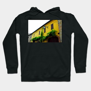 Colored building in Monte San Martino Hoodie